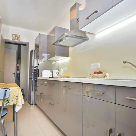 1 Bedroom Awesome In * Le Cannet