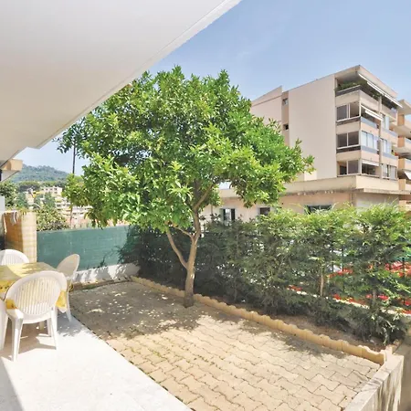 1 Bedroom Awesome In